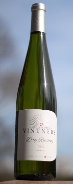 Dry Riesling 200 500 – Lake Michigan Vintners